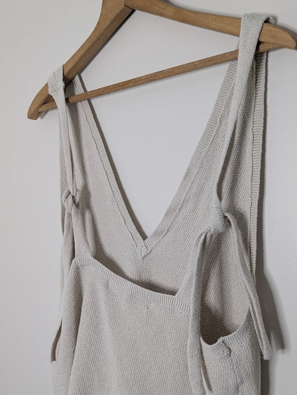 Free People Beach Women's Adjustable Tie V-Neck Sweater Knit Tank Top Size S - Picture 3 of 6